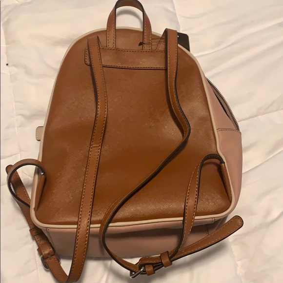 Guess mini backpack - Picture 2 of 5